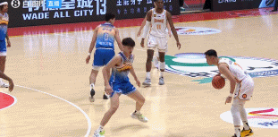 射手本色！原帅上半场三分5中3得到10分2板2助 还贡献极限3+1