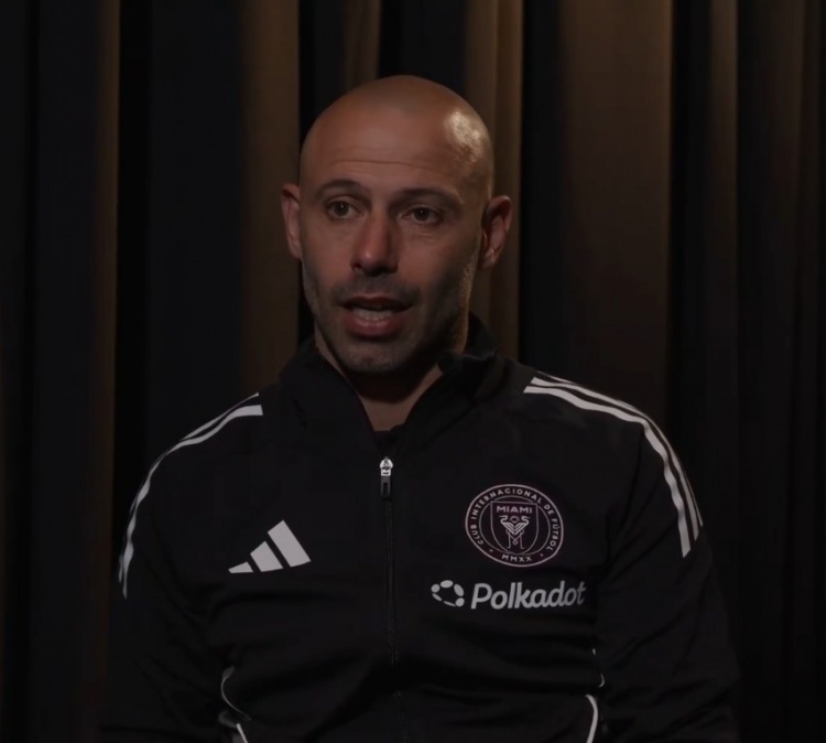 近5场1胜4负！记者：马斯切拉诺帅位至少世俱杯之前是稳固的