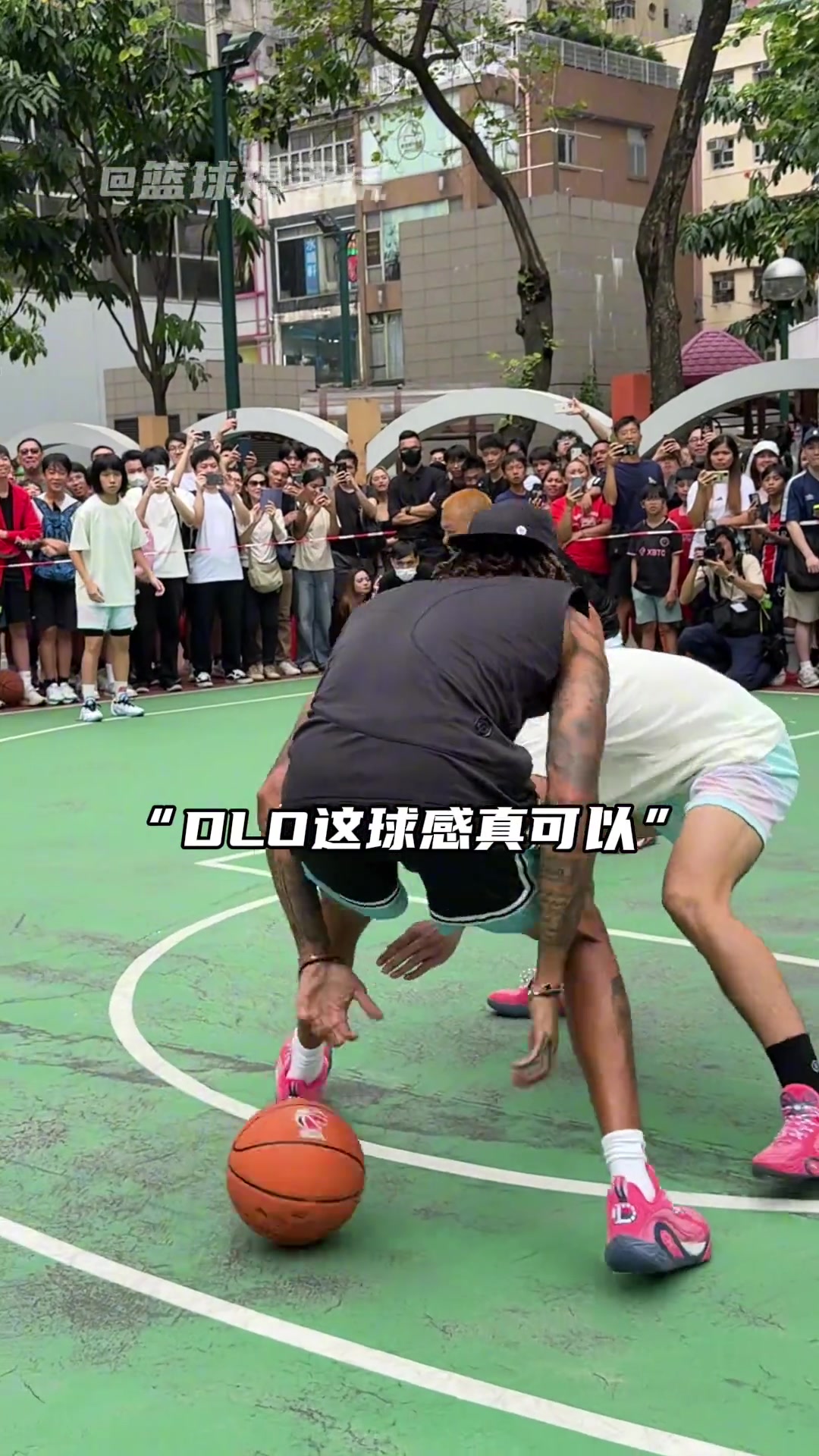 别叫我水拉😈拉塞尔打街球遭遇严防 认真后开启降维打击模式